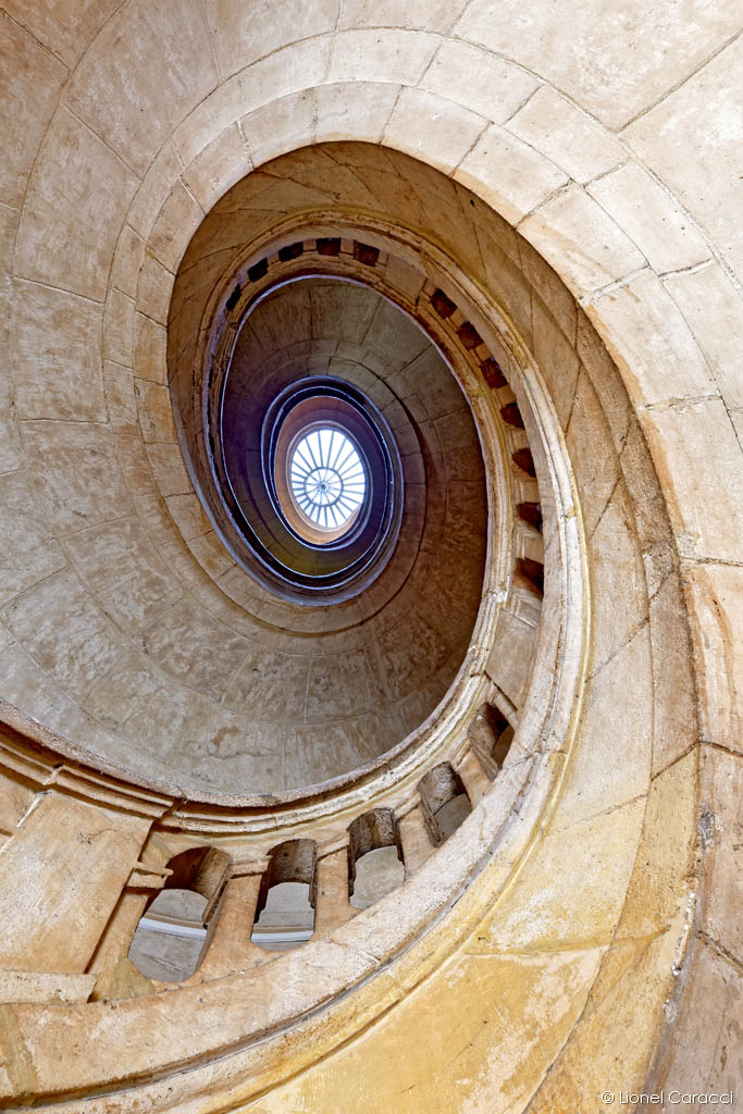 Photo Lyon Architecture - Escalier - © Lionel Caracci Krom Galerie