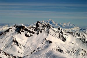 Arvan vs Mont Blanc