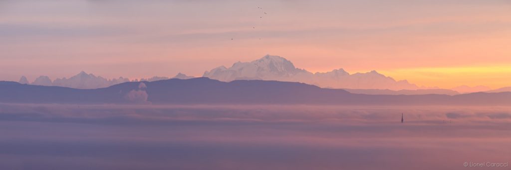 Photo encadrée de Lyon et Mont Blanc, brume- © Lionel Caracci Krom Galerie