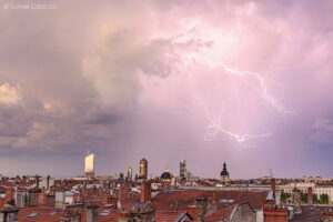 Lyon sous l&rsquo;Orage avec Éclair