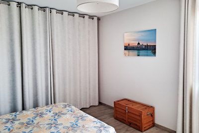 Tirage d'art de Lyon « Hôtel-Dieu Pastel », réalisé par le photographe Lyonnais Lionel Caracci. Il expose par ailleurs son travail Photo dans sa Galerie d'art à Lyon 2.